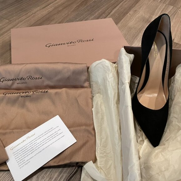 Gianvito Rossi 105 Suede Heels/ Black Size 6.5. Full Set/NEW worn once - Picture 3 of 7